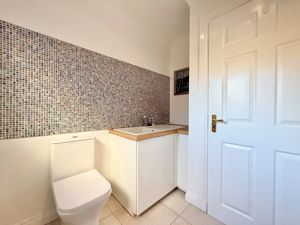 Photo 31- click for photo gallery